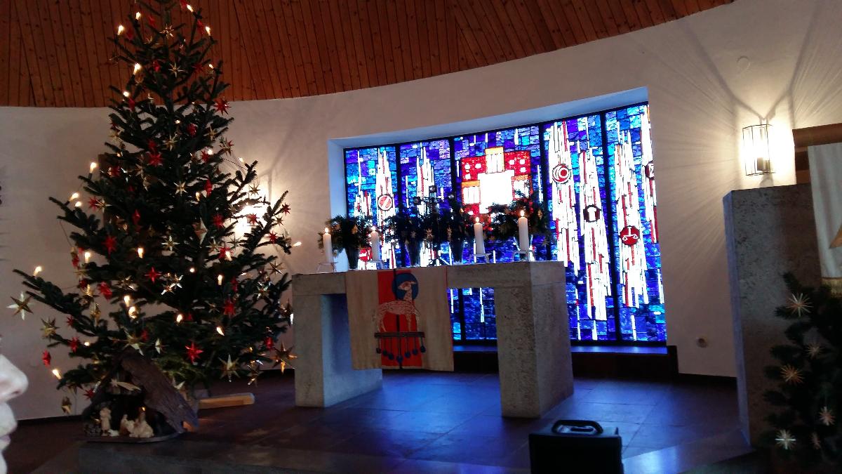Evang. Kirche_Weihnachten